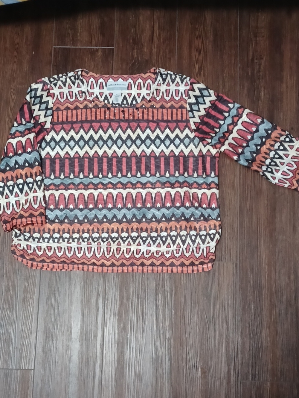 Women's Geometric Print Long-Sleeve Top - Coral, Gray & Cream